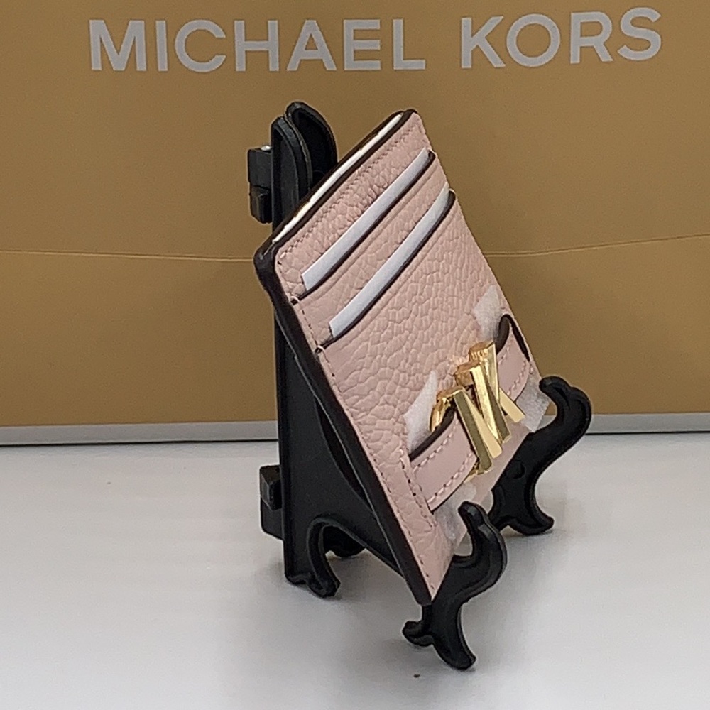 MICHAEL KORS
Reed Large Pebbled Leather Card Holder
Case Wallet
POWDER BLUSH - Picture 2 of 9